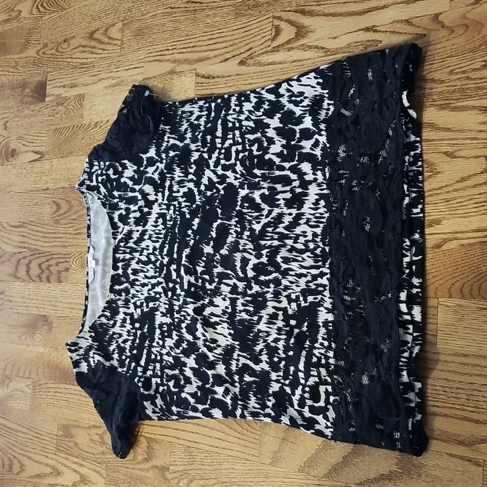 (M) Cleo Patterned Lace Detailed Top Casual Short Sleeve Evening Date Night